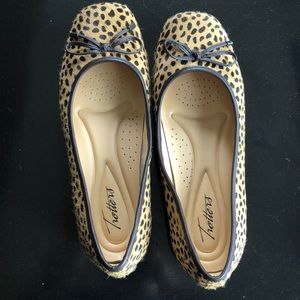Cheetah print Trotter ballet flats